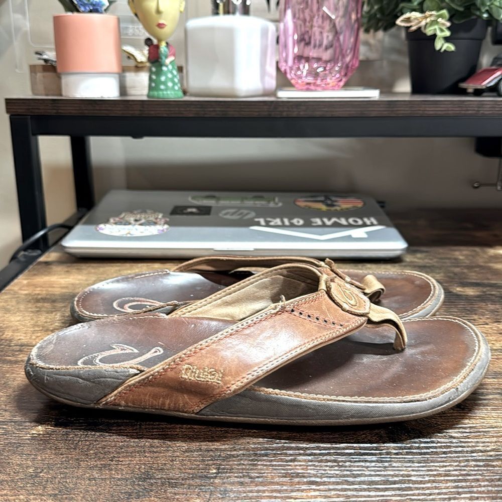 Olukai‎ Brown Leather Sandals Size 8